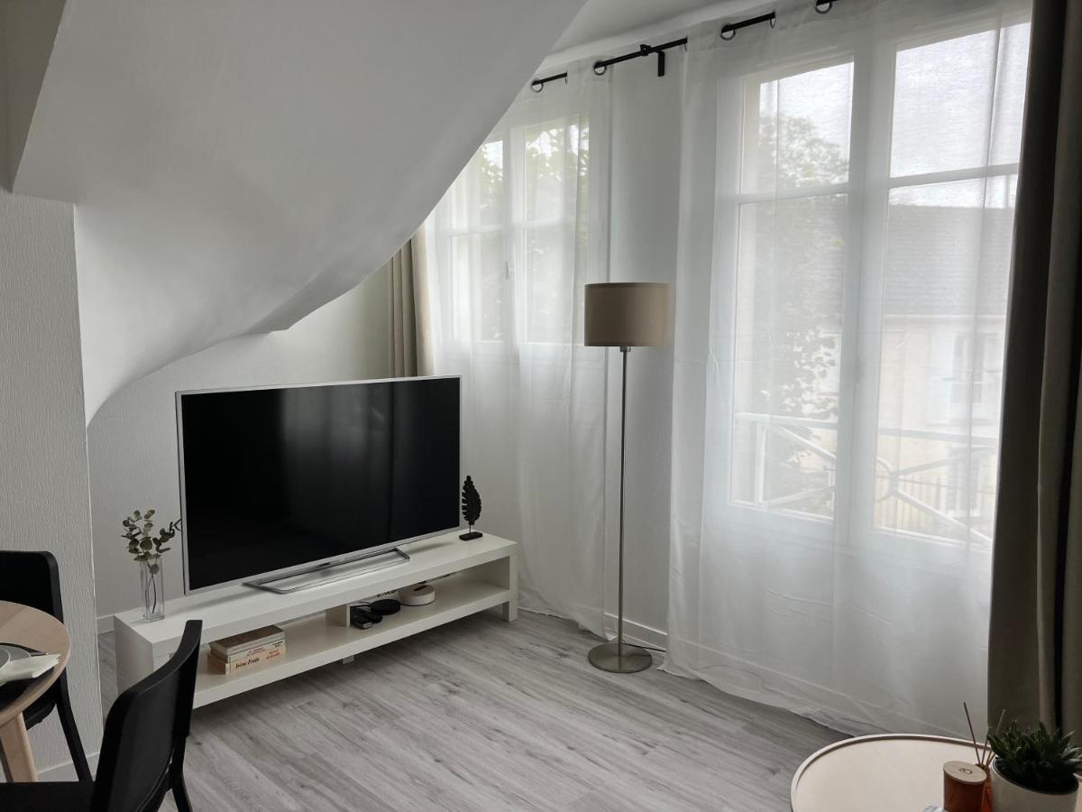 다마르탱-앙-고엘르 Appart Cosy Cdg Paris Parc Expo Asterix 아파트 외부 사진